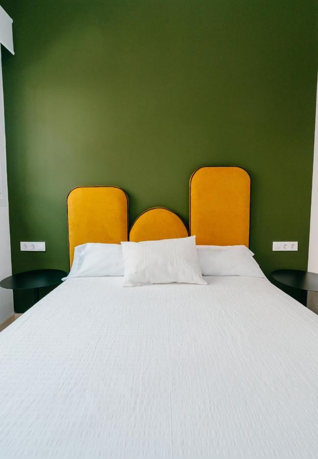 New Picasso Plaza - Malaga Apartment ภายนอก รูปภาพ