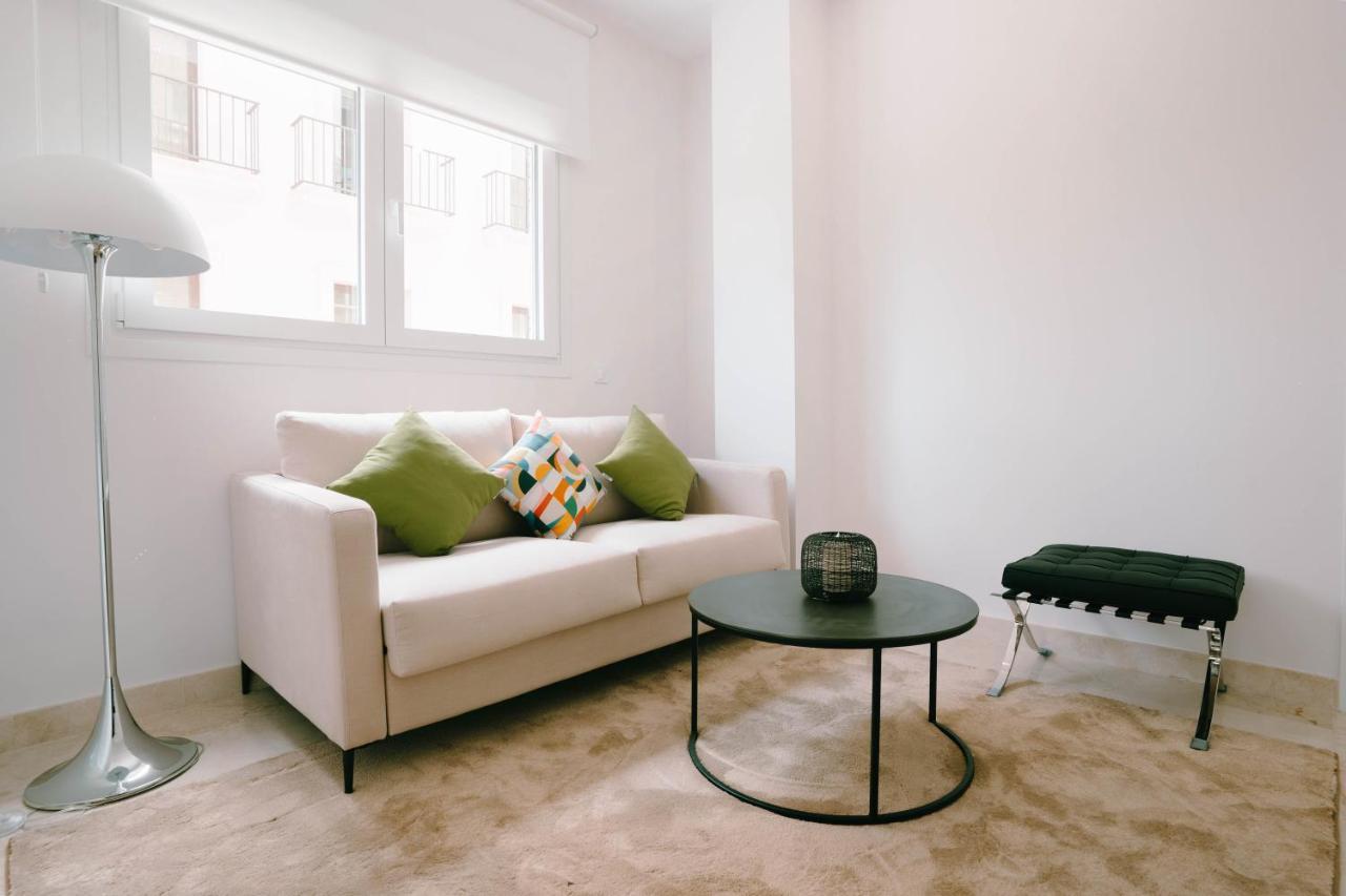 New Picasso Plaza - Malaga Apartment ภายนอก รูปภาพ