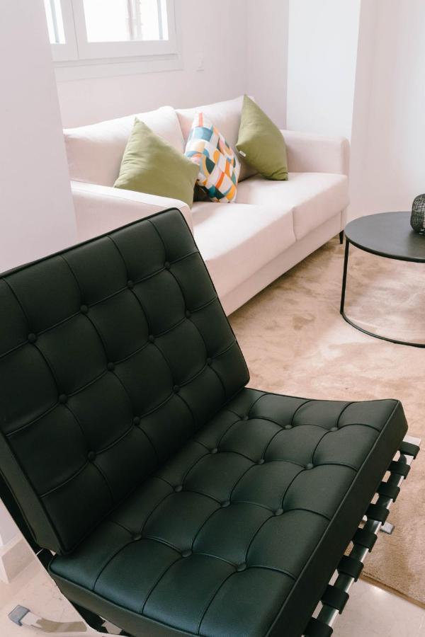 New Picasso Plaza - Malaga Apartment ภายนอก รูปภาพ
